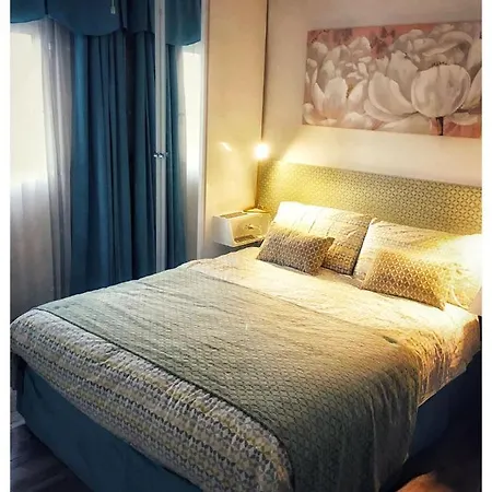 Apartamento Newly Refurbished 3-Bed Apartment In Torremolinos Torremolinos